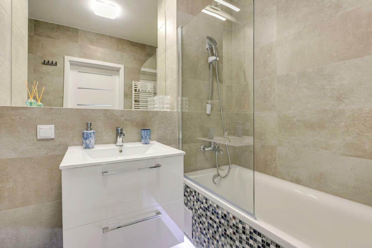 Via Apartments Deluxe Gdansk Luaran gambar